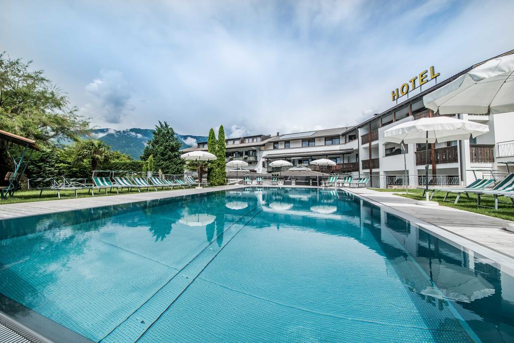 Hotel Foerstlerhof Postal / Burgstall Ngoại thất bức ảnh